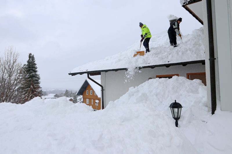 Winter Roofing Challenges